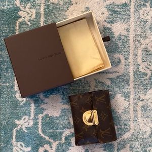 Authentic Loved Louis Vuitton “Koala” Wallet ✨